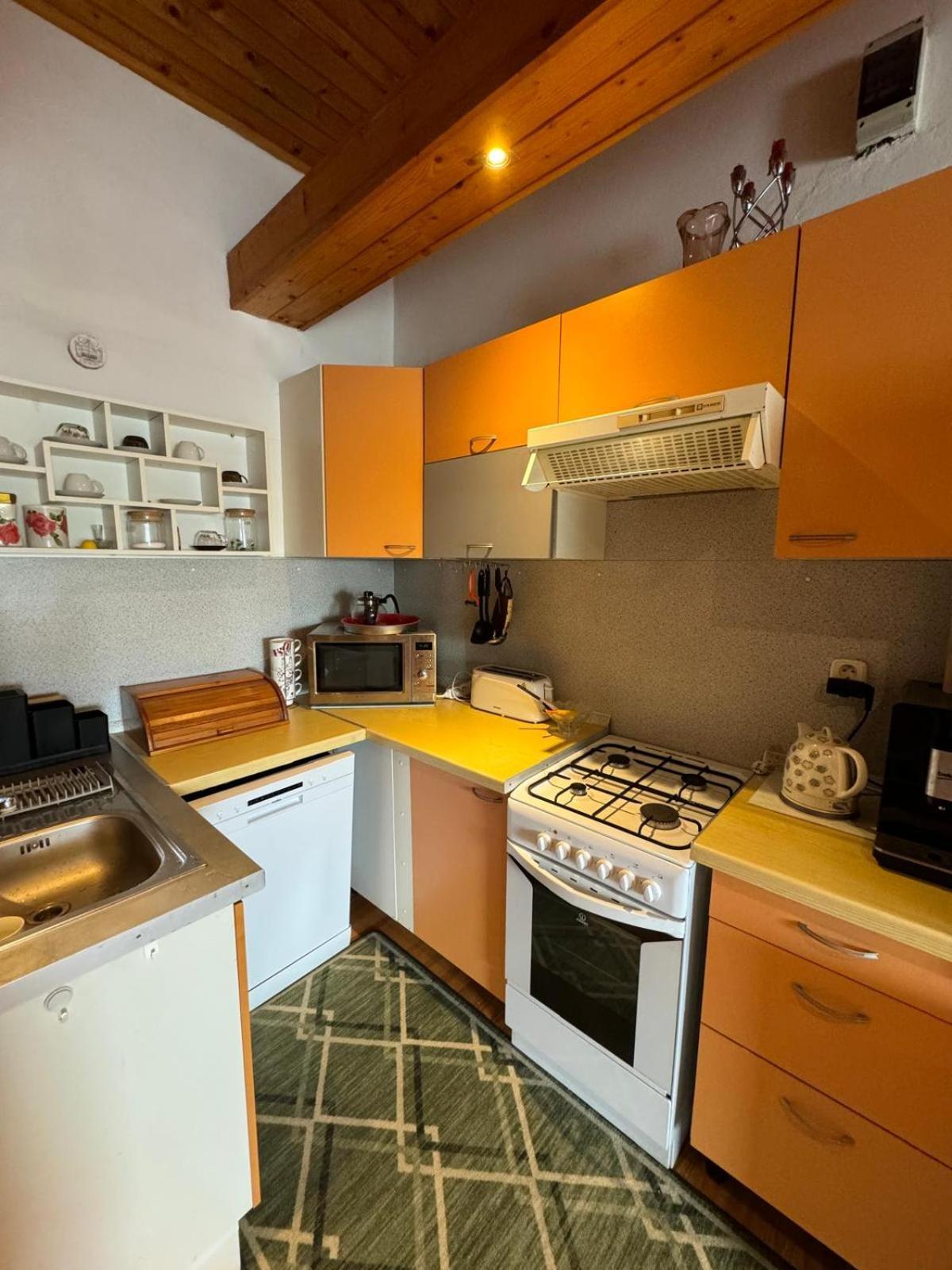Apartman Ala Попрад Екстериор снимка
